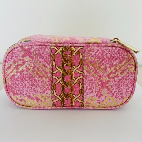 Estee Lauder Handbags - 🌺NEW🌺 Pretty Estee Lauder Pink Cosmetic Bag